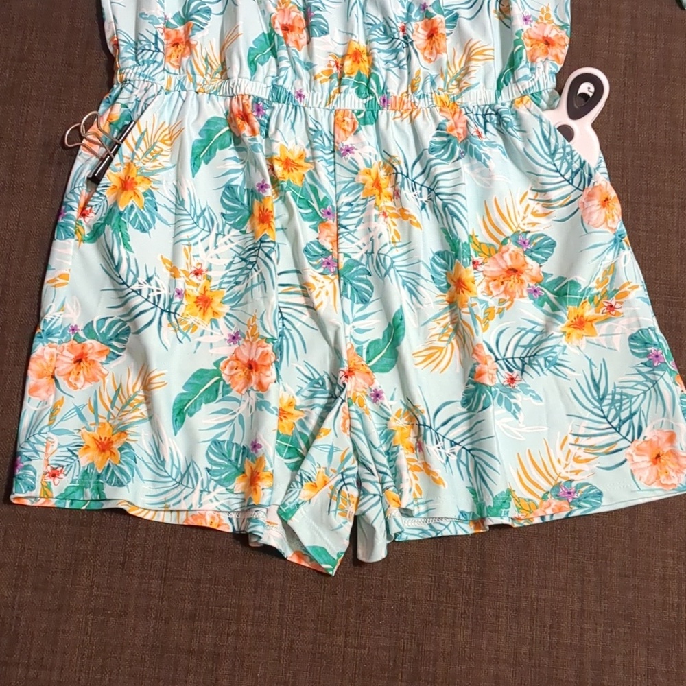 CABANA LIFE Floral/Cayman-Ruffle 3/4 Sleeves-Pockets-Tassels V Neck- UPF50+ - Picture 9 of 12
